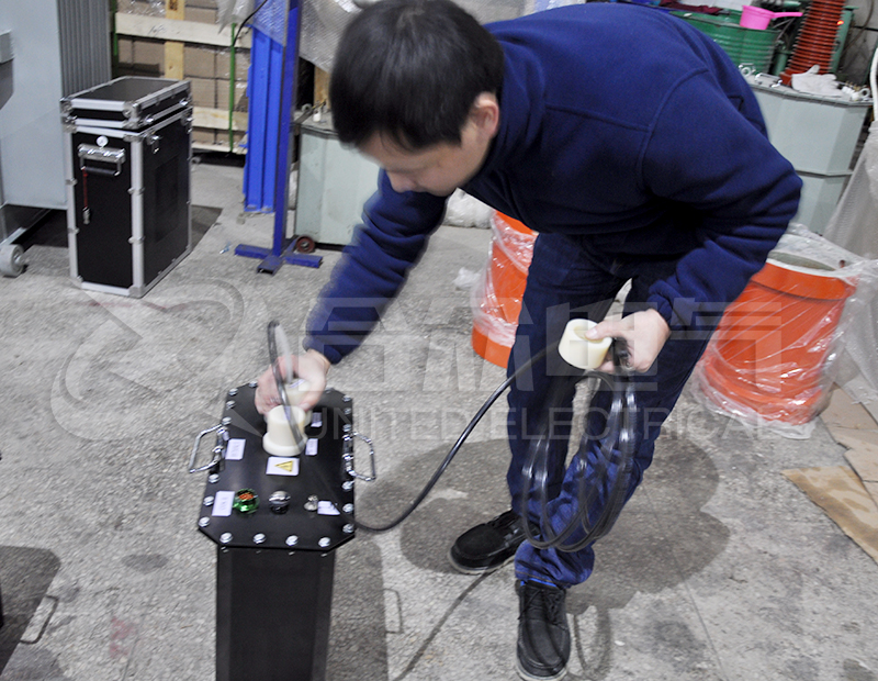 超低频高压发生器测试现场