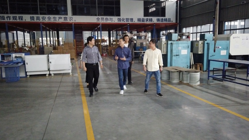 客户到访合众电气