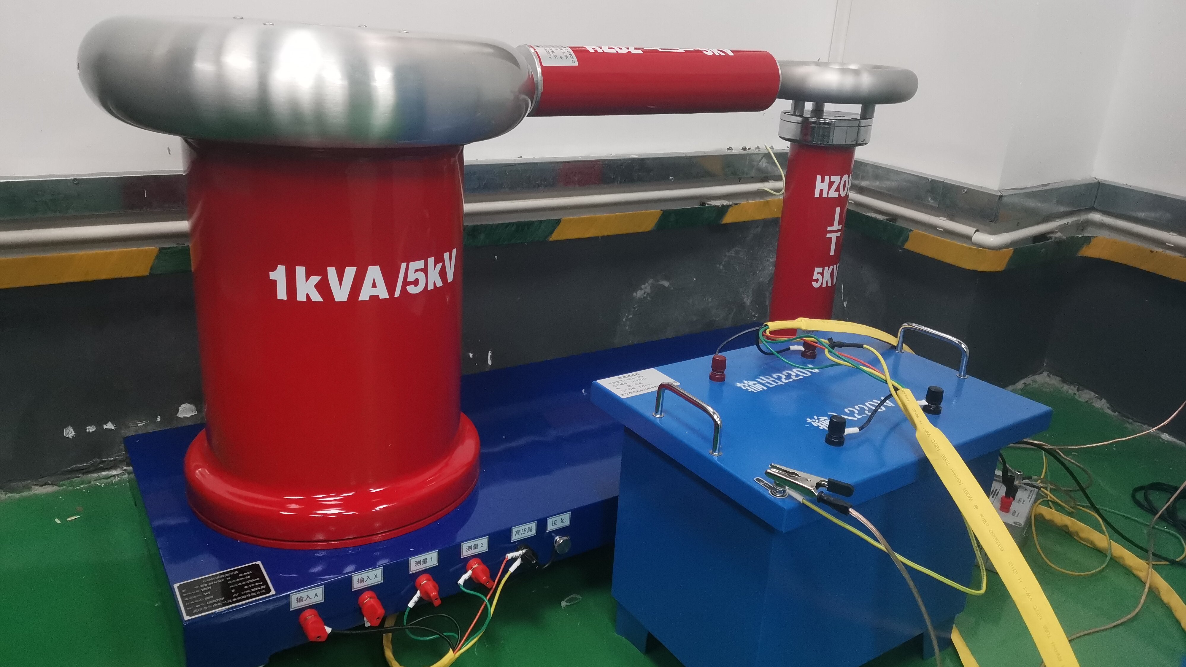 无局放耐压试验装置