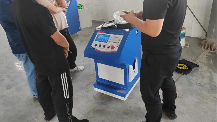 工频耐压试验装置